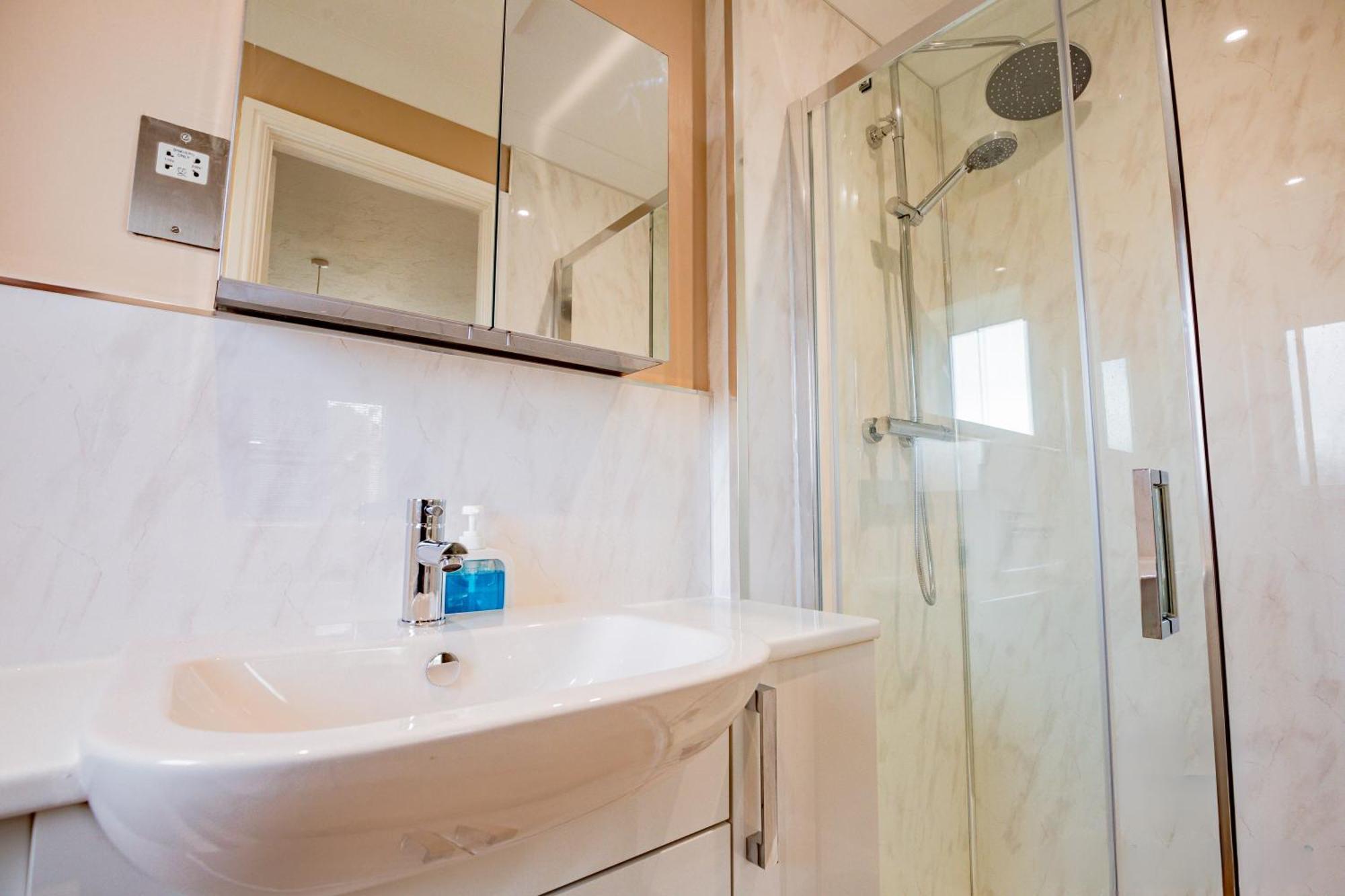 Host & Stay - Pirie Avenue Worcester Ngoại thất bức ảnh